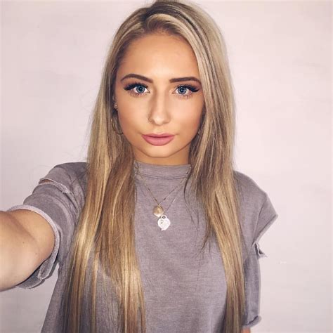 Saffron Barker (@saffronbarker) Official